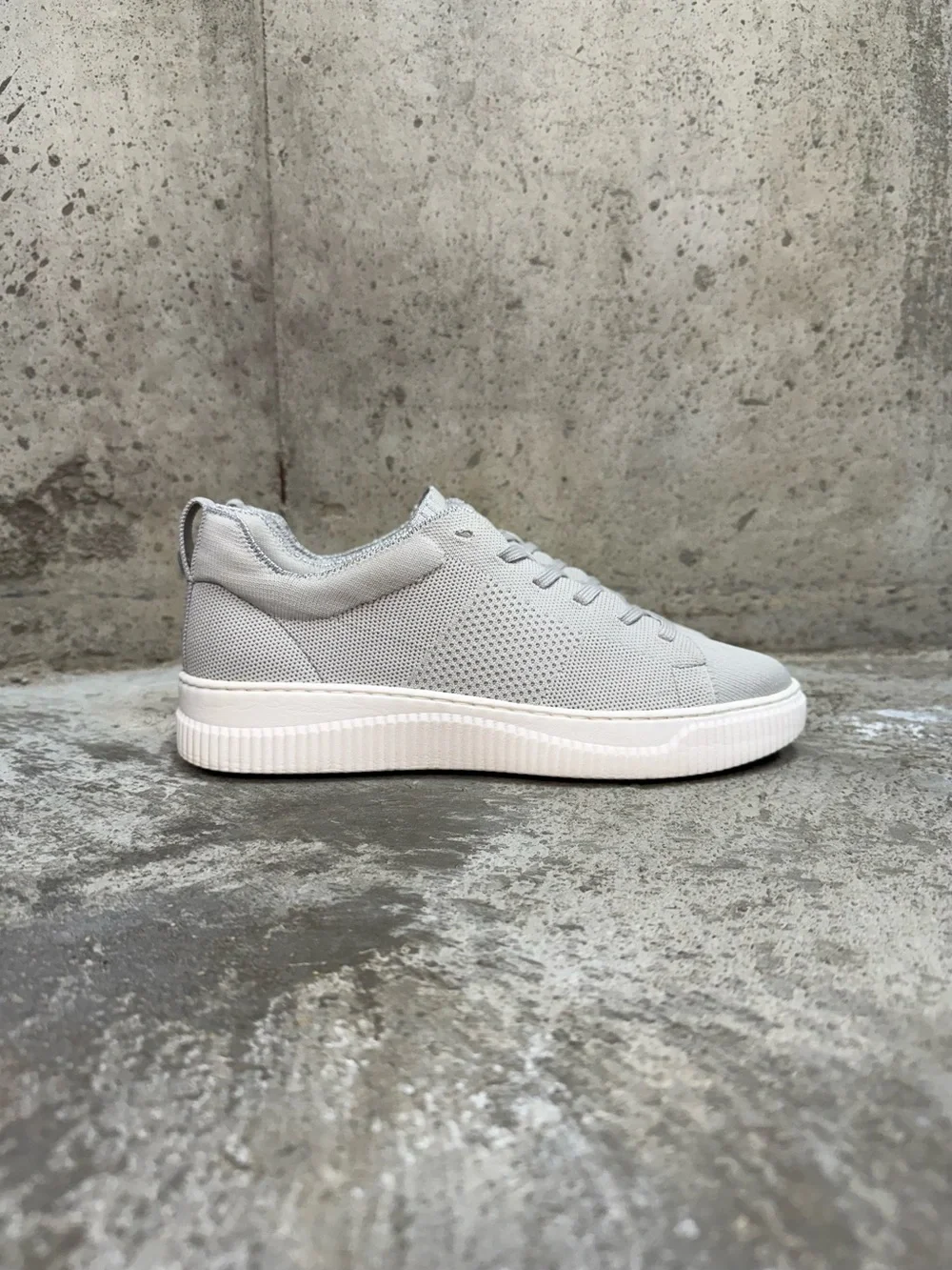Sofft Faro Knit Comfort Sneakers Gray Size 9